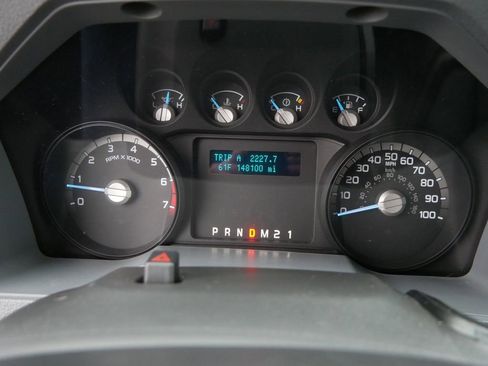 Used 2016 Ford F250 XL w/ XL Appearance Package AWD/4WD image 26