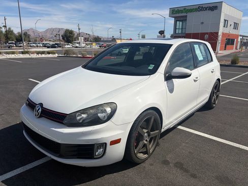 Used 2010 Volkswagen GTI 4-Door image 2