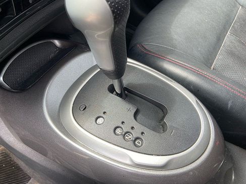 Used 2014 Nissan Juke SL AWD/4WD image 11