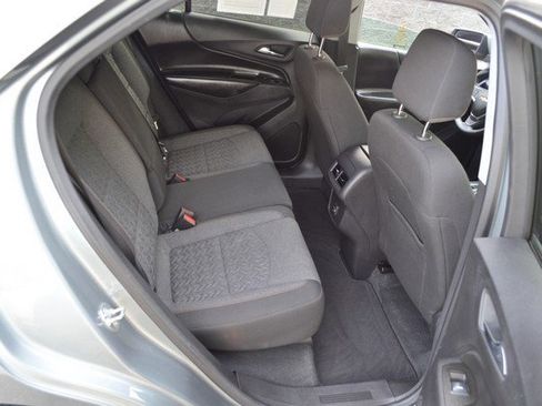 Used 2024 Chevrolet Equinox LT image 34