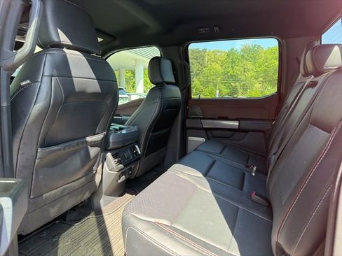 Used 2022 Ford F150 Lariat image 7