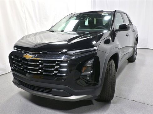 New 2026 Chevrolet Equinox LT w/ Convenience Package II image 6
