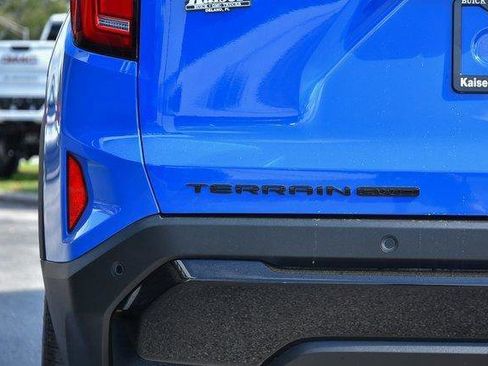 New 2025 GMC Terrain Elevation w/ Black Edition image 8