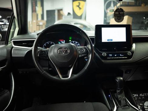 Used 2023 Toyota Corolla SE FWD image 17
