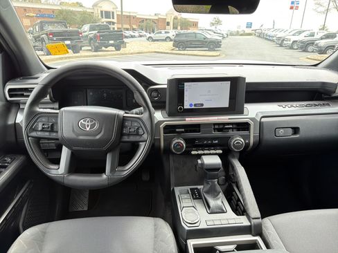 Used 2025 Toyota Tacoma SR5 RWD image 22