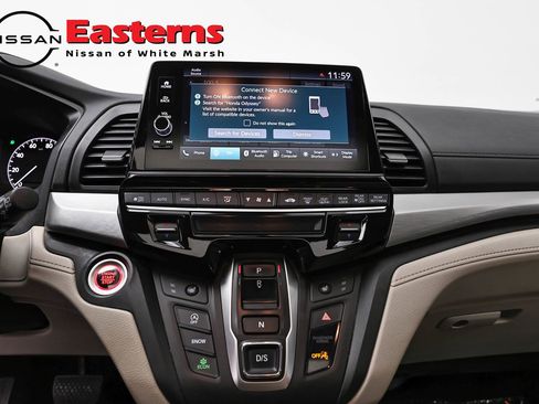 Used 2025 Honda Odyssey EX-L image 11