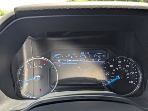 Used 2019 Ford Expedition Max XLT w/ Equipment Group 202A RWD image 15
