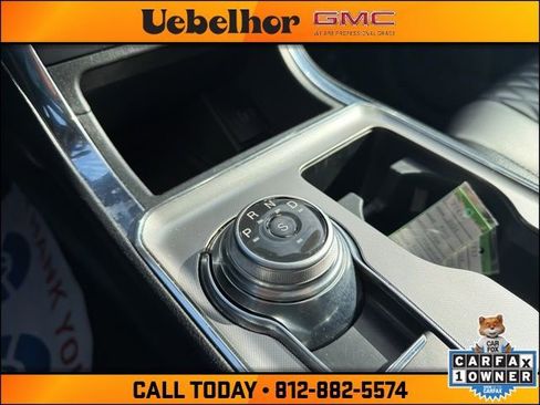 Used 2024 Ford Edge Titanium image 32