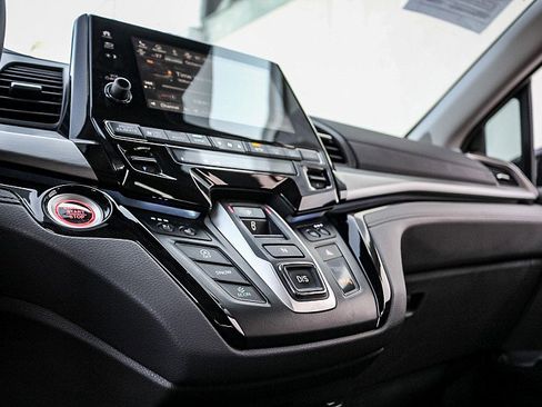 Used 2020 Honda Odyssey Elite image 19
