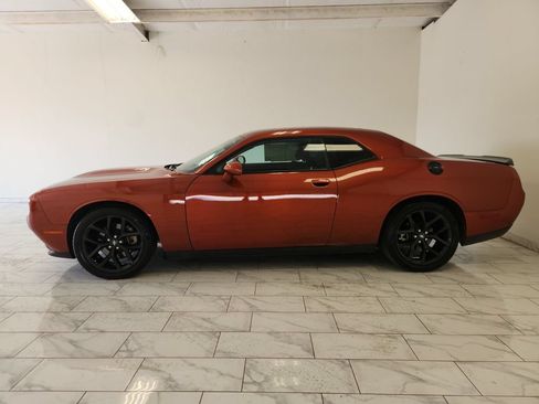 Used 2021 Dodge Challenger GT w/ Blacktop Package RWD image 4