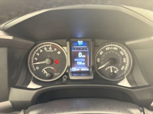 Used 2023 Toyota Tacoma TRD Off-Road w/ TRD Premium Off Road Package AWD/4WD image 11
