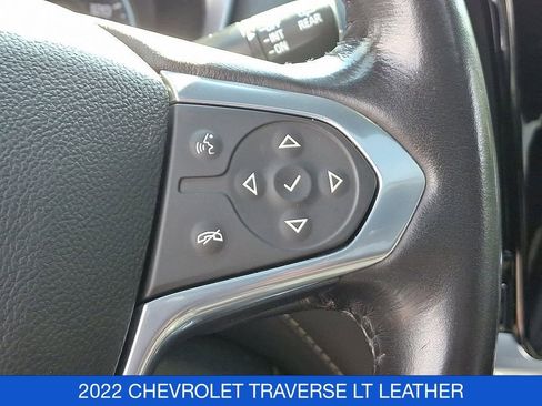 Used 2022 Chevrolet Traverse LT w/ LT Premium Package image 26