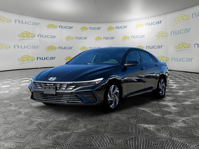 New 2025 Hyundai Elantra SEL