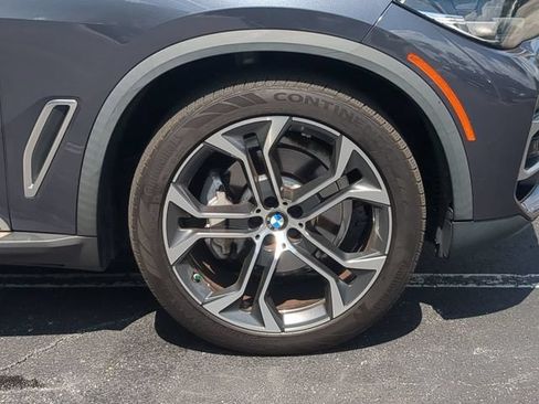 Used 2022 BMW X5 xDrive40i AWD/4WD image 11