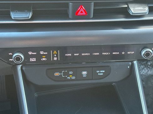 New 2026 Kia Carnival image 22