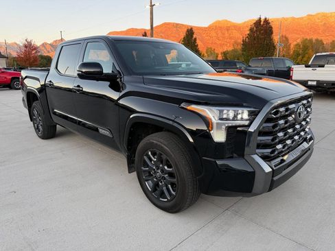 Used 2025 Toyota Tundra Platinum image 9