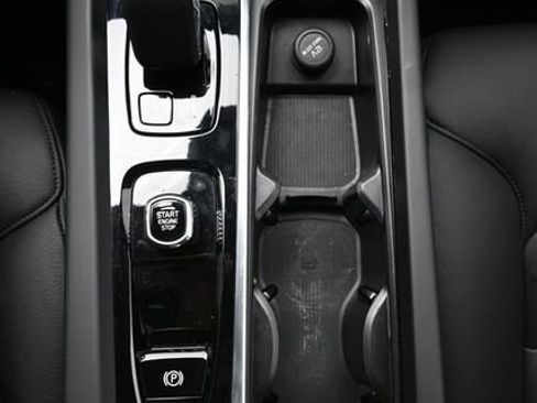 Used 2025 Volvo S60 B5 Plus FWD image 12
