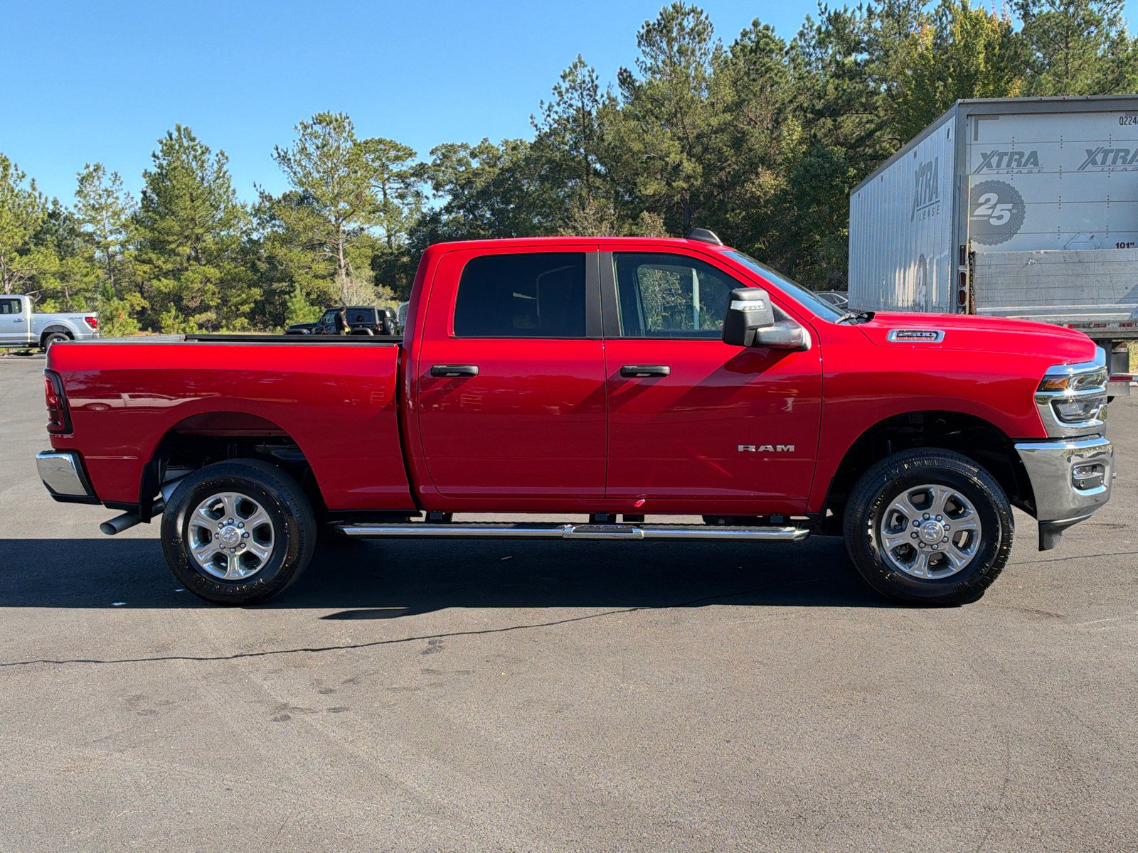 Used 2026 RAM 2500 Big Horn AWD/4WD image 4