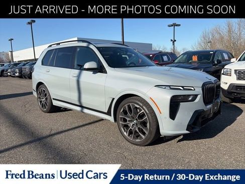 Used 2024 BMW X7 xDrive40i w/ M Sport Package image 1