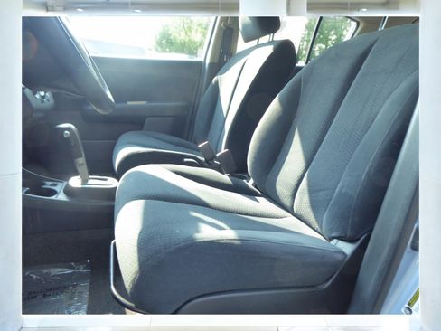 Used 2011 Nissan Versa 1.8 S w/ Plus Pkg image 15