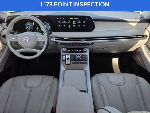 Used 2024 Hyundai Palisade Calligraphy image 10
