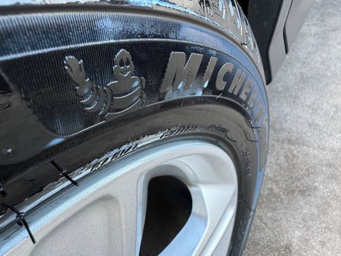 Used 2016 Ford Escape SE w/ Equipment Group 201A image 17