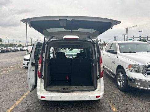 Used 2019 Ford Transit Connect XLT FWD image 18