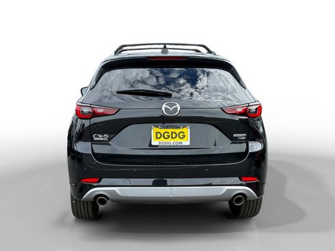 New 2025 MAZDA CX-5 Signature image 4