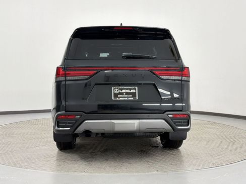 New 2026 Lexus LX 700h Luxury image 10