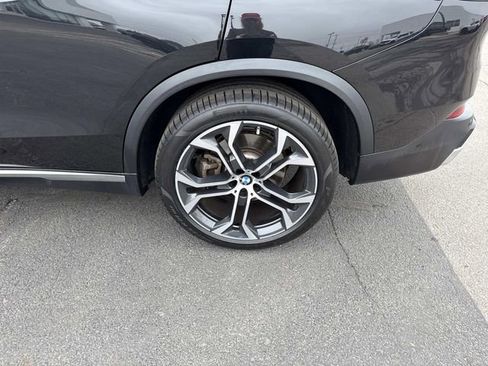 Used 2024 BMW X5 xDrive40i w/ Premium Package image 29