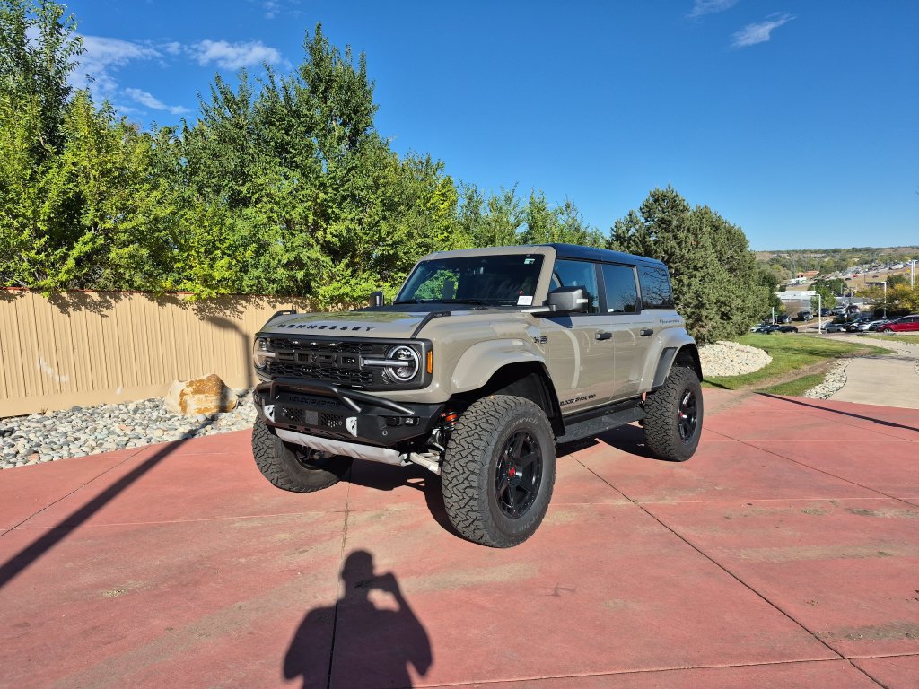 New 2026 Ford Bronco Raptor w/ Interior Carbon Fiber Pack AWD/4WD 360° Tour