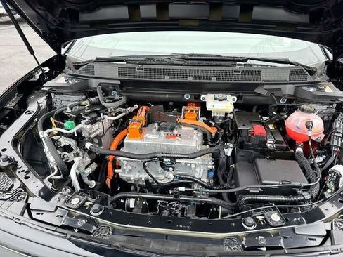 New 2026 Chevrolet Equinox EV LT w/ LPO, All-Weather Mat Package AWD/4WD image 28