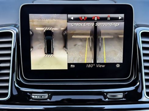 Used 2019 Mercedes-Benz GLS 450 4MATIC image 31