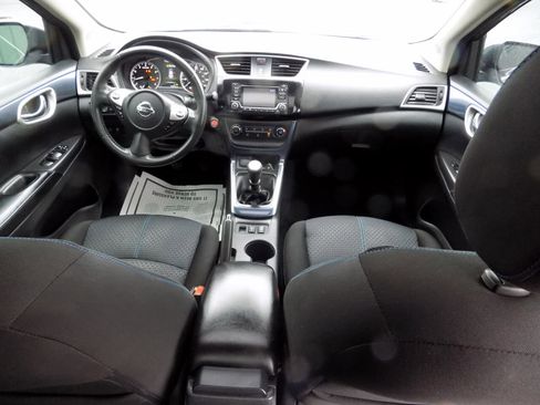 Used 2017 Nissan Sentra SR Turbo image 18