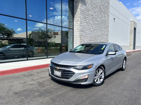 Used 2019 Chevrolet Malibu LT image 6