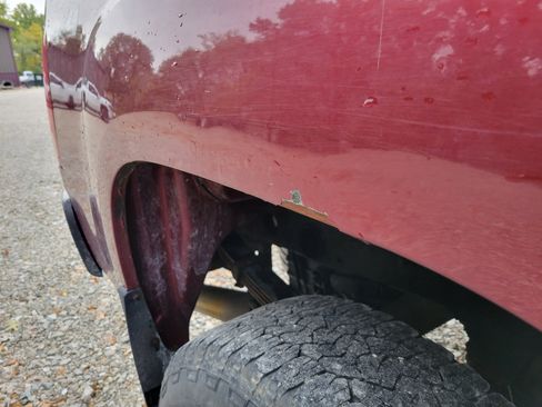 Used 2014 GMC Sierra 2500 SLE w/ Snow Plow Prep Package image 11