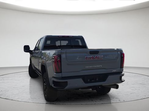 Used 2024 GMC Sierra 3500 AT4 w/ AT4 Premium Plus Package AWD/4WD image 8