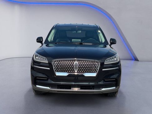 Used 2023 Lincoln Aviator AWD w/ Elements Package image 8