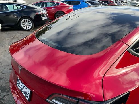 Used 2021 Tesla Model 3 Standard Range Plus image 81