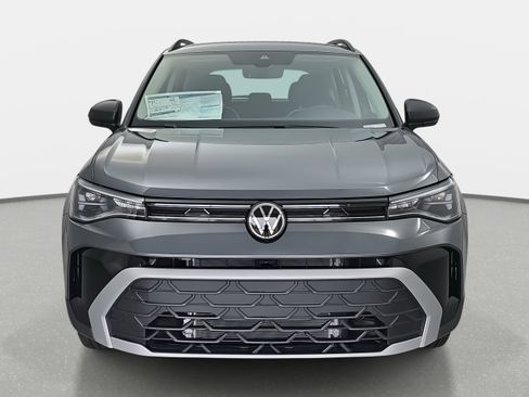 New 2026 Volkswagen Taos S image 8