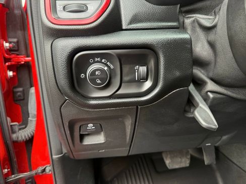 Used 2021 RAM 1500 Rebel image 17