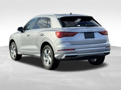 Used 2022 Audi Q3 2.0T Premium Plus image 5