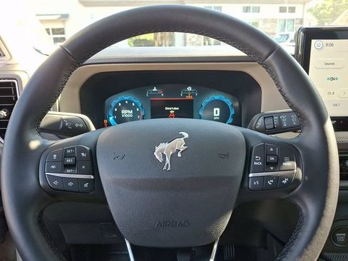 Used 2025 Ford Bronco Sport Big Bend w/ Convenience Package AWD/4WD image 23