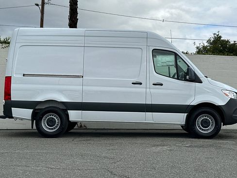New 2026 Mercedes-Benz Sprinter 2500 image 4