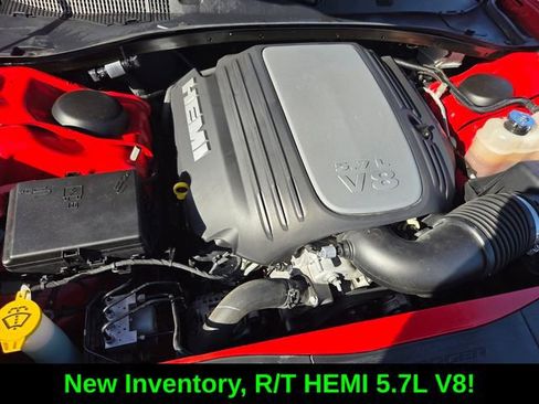 Used 2022 Dodge Charger R/T RWD image 18