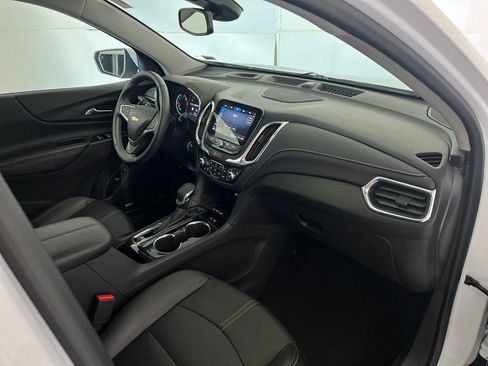 Used 2023 Chevrolet Equinox Premier AWD/4WD image 23