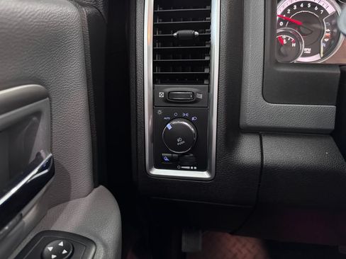 Used 2019 RAM 1500 Warlock w/ Electronics Group AWD/4WD image 24