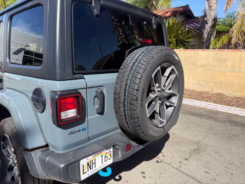 Used 2024 Jeep Wrangler Unlimited AWD/4WD image 12