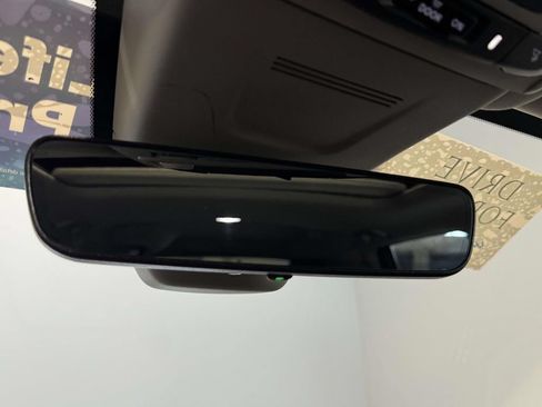 Used 2023 Honda CR-V EX-L image 25