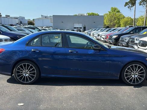 Used 2019 Mercedes-Benz C 300 Sedan image 3